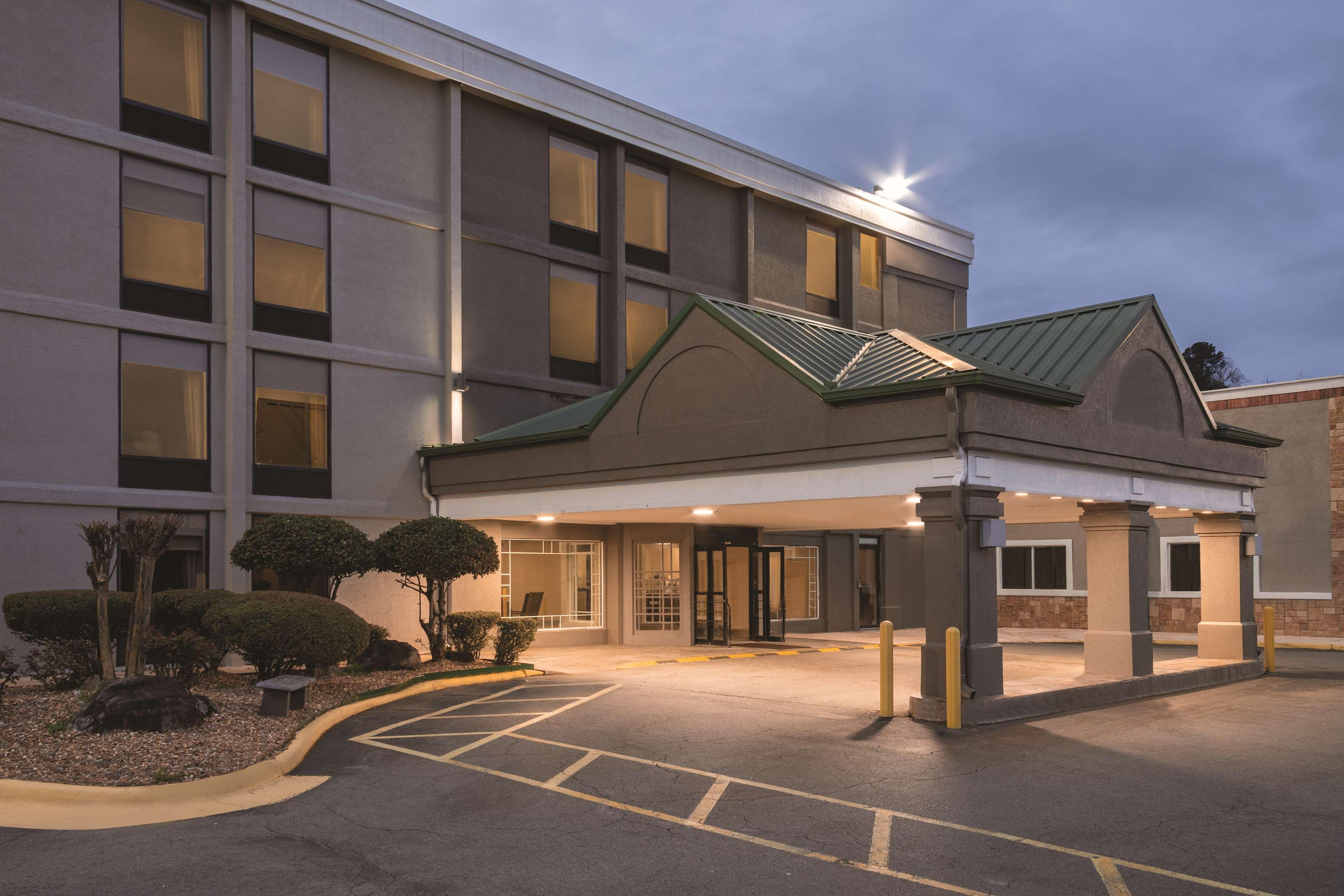 Country Inn & Suites By Radisson, North Little Rock, Ar Exterior photo